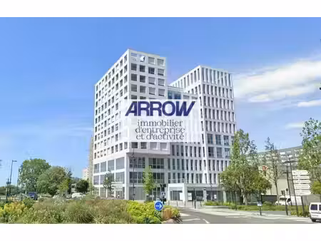 location bureaux 230m² à 699m²