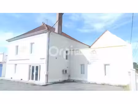 location bureaux varennes vauzelles 58640 250m² à 631m²