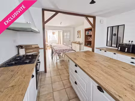 vente maison 4 pièces  90.00m²  montrevault