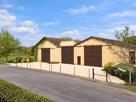 vente immeuble 7 pièces 604 m² à saint-avit-sénieur (24440)  212 000 €
