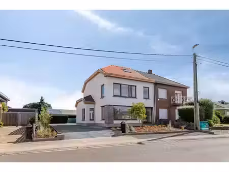 vernieuwbouwwoning op toplocatie in buggenhout