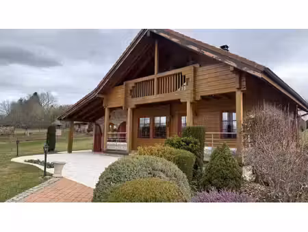 la voivre - rare - très beau chalet sur un terrain paysagé d