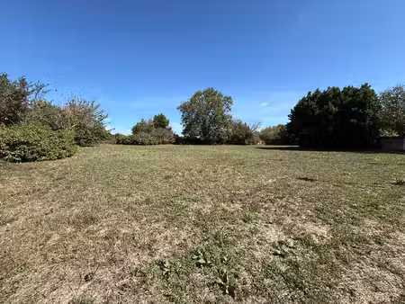 terrain 0 pièces 1130 m² à vendre / acheter la devise 17380 ? | era immobilier
