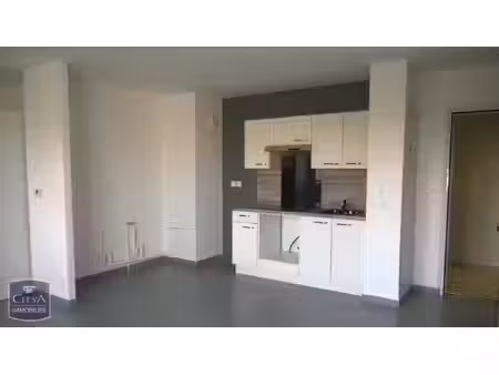 appartement à louer 1 pièce 32.91 m² - honfleur (14) - 550€