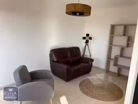 appartement à louer 4 pièces 69.23 m² - port-de-bouc (13) - 1 060€