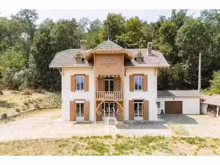 maison de luxe de 375 m2 en vente bérat  france