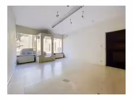 bureaux à vendre à avenue notre dame de lourdes 11 jette (vbe65450)