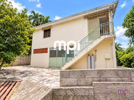 maison familiale sur 3 niveaux beau potentiel environnem