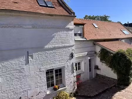 ensemble de 2 maisons 8 pièces