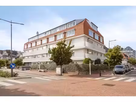 appartement te koop in knokke-heist met 1 slaapkamer