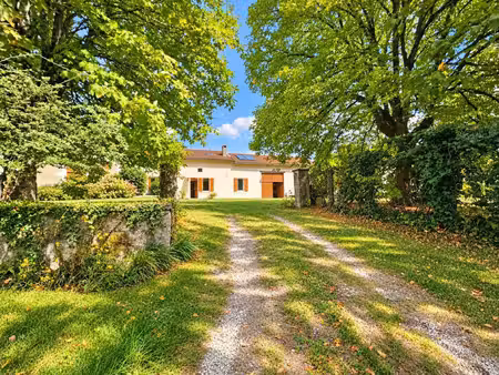 vente maison 8 pièces 200 m² petit-bersac (24600)