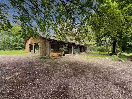 vente maison 4 pièces 250 m2 à saint-félix-de-reillac-et-mortemart