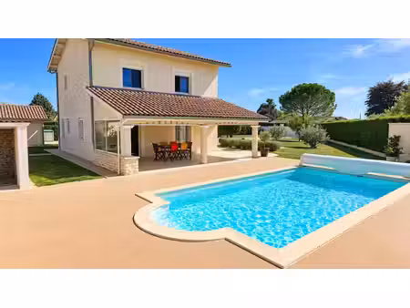 maison 3chs+piscine+garage