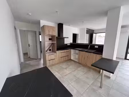 location maison 3 pièces 76 m² à saint-rambert-d’albon (26140)