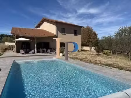 maison de luxe de 7 pièces en vente à charlieu  france