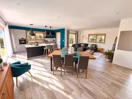 vente maison 5 pièces 101 m² à cugand (85610)  332 000 €