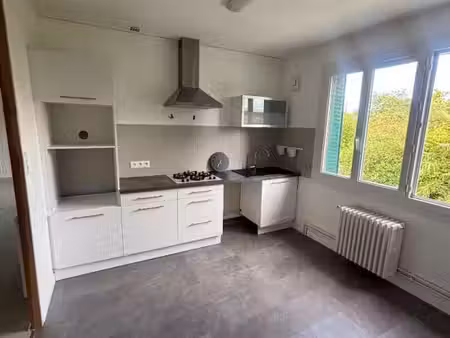 appartement t4 de 93m² avec véranda