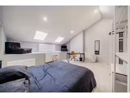 maison en colocation à boulevard alfred de fontaine charleroi (vbe65694)