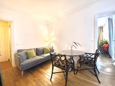 location appartement 2 pièces meublé 33m² paris 4ème