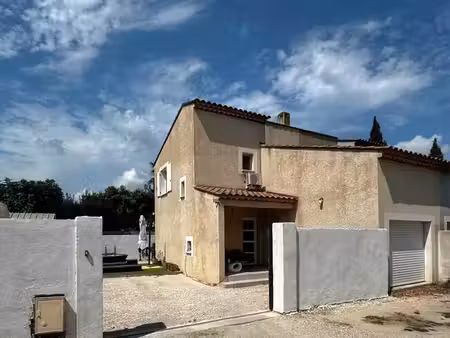 istres (13)