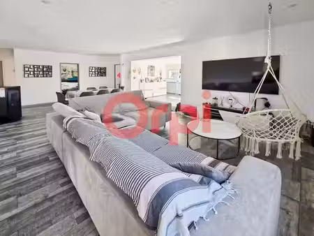 vente maison 7 pièces 168 m² à les pennes-mirabeau (13170)  510 000 €