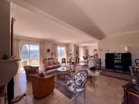 villa d’exception en exclusivité au cœur de la vallée de batsurguère