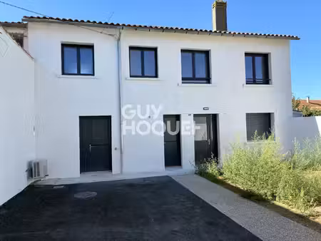 maison à louer de 5 pièces de 129.6 m²