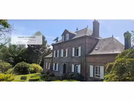 exclusivité - viager occupé - domaine de 17 000 m2 avec maison de maître  dépendances et..