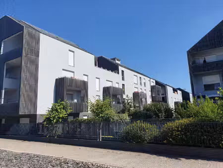 location appartement 1 pièce  29.16m²  bois