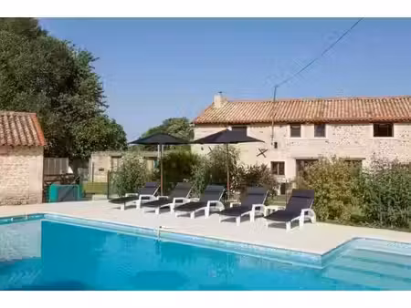 vente villa 30 pièces 550 m² à les alleuds (79190)  599 725 €