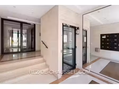 vente bureaux les lilas 93260 85m²