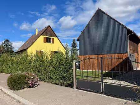 spacieuse maison d'env. 130 m2 + dépendance sur 8 35 ares