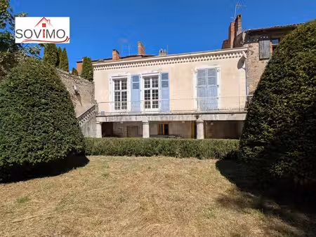 achat immeuble 379m² confolens 16500