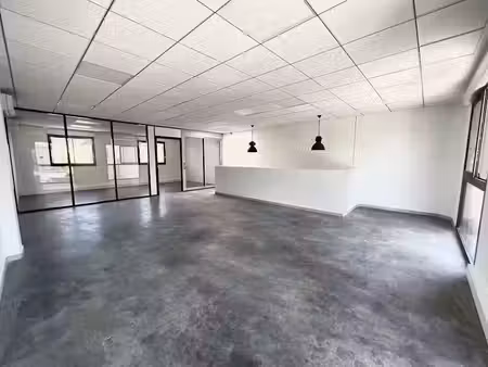 vente locaux professionnels 150 m² à saint-laurent-de-mure (69720)  289 000 €
