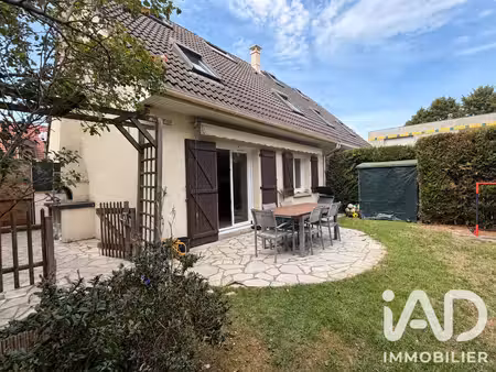 maison à plaisir (78370)