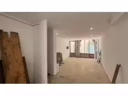 à louer – local commercial avec cave et double accès – toulon centre