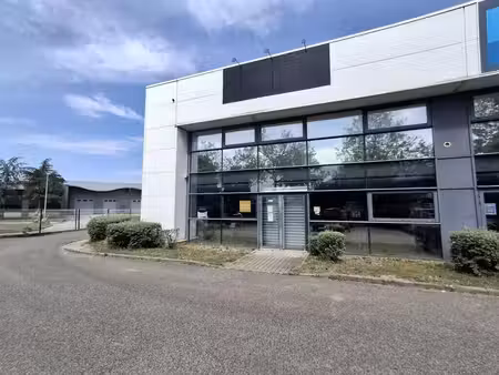 location local d’activités decines charpieu 69150 480m²