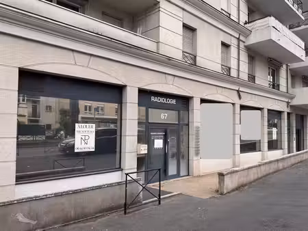 location commerce sartrouville 78500 258m²