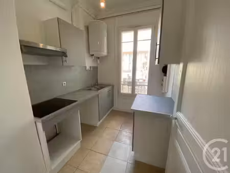location appartement 3 pièces 40m² nice 06300