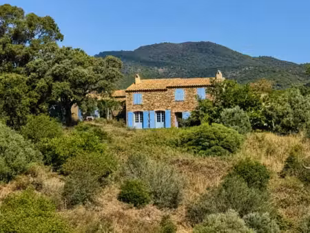 achat : maison (83120)