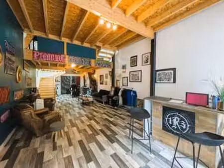 vente bureaux et commerces à fougères (35300) : à vendre / 105m² fougères