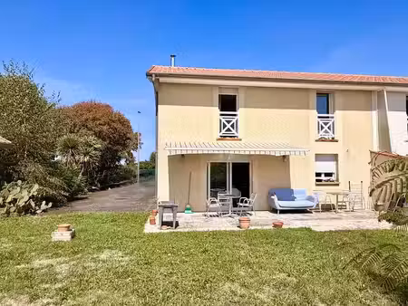 vente maison 3 pièces 86 m² à salles-adour (65360)  225 000 €