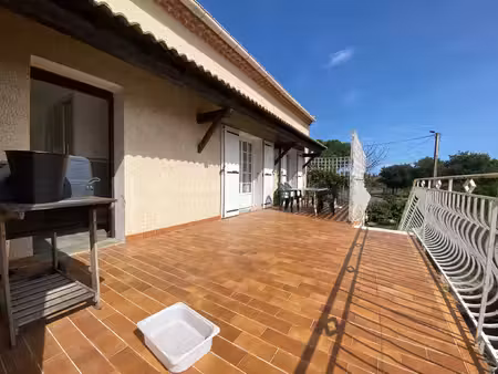 grande maison de ville avec jardin & garage