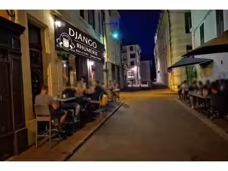 ambiance after-work  chaleureuse  concerts  fonds de commerce avec clientèle fidélisée