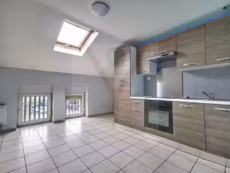 t3 64m² centre-ville pont d'ain