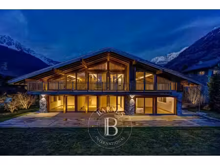 barnes chamonix - proche centre - chalet 5 chambres - piscine - vue panoramique...