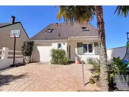 vente maison 5 pièces 95 m² à le mée-sur-seine (77350)  316 000 €