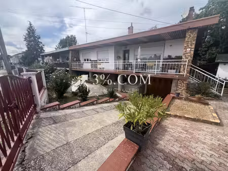 pavillon 154 m² +2 garages +terrain 54950 laronxe