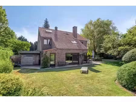 everberg – superbe villa 4 chambres + bureau et grand jardin