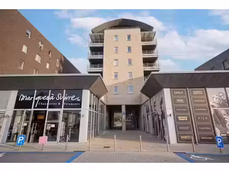 bel appartement à côté de la meuse